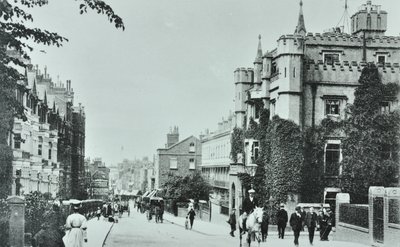 Ellerker College for the Daughters of Gentlemen, Richmond Hill, Richmond: yleiskuva, 1895 tekijältä English Photographer
