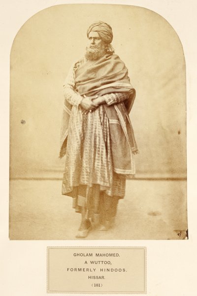 Gholam Mahomed, wuttoo, entinen hindoos, Hissar, J. Forbes Watsonin teoksesta The People of India, julkaistu 1868 (albumiprintti) tekijältä English Photographer