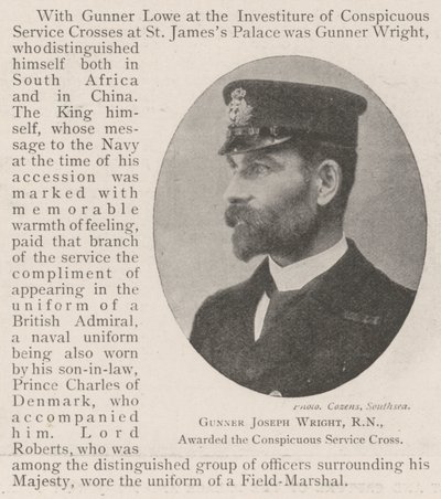 Gunner Joseph Wright, RN, palkittiin Conspicuous Service Crossilla tekijältä English Photographer