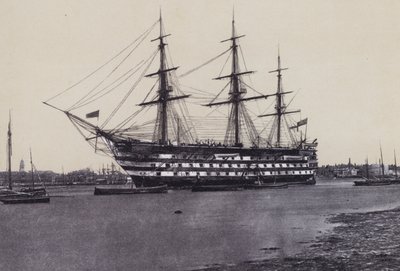 HMS St Vincent (m/w kuva) tekijältä English Photographer