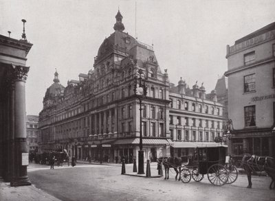 Hänen Majesteettinsa teatteri ja Carlton Hotel, Haymarket tekijältä English Photographer