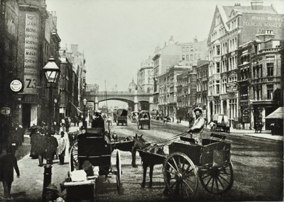 Holborn Viaduct, Farringdon Street, katsoen pohjoiseen, Lontoon kaupunki, 1890 tekijältä English Photographer