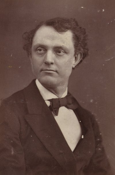 John S. Clarke tekijältä English Photographer