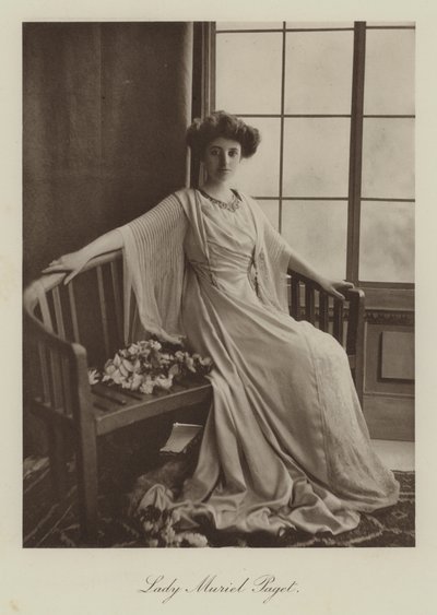 Lady Muriel Paget (s/w-kuva) tekijältä English Photographer