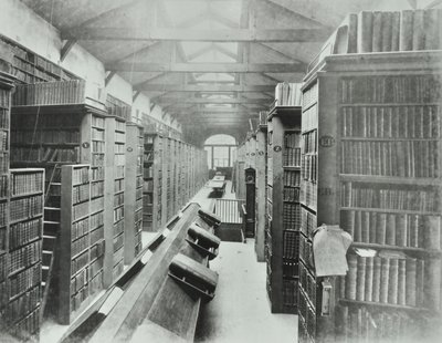 Kirjasto, Sion College, Victoria Embankment, Lontoon kaupunki, 1885 tekijältä English Photographer