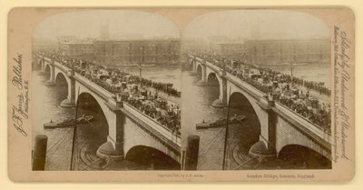 London Bridge, Lontoo tekijältä English Photographer