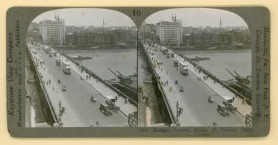 London Bridge, Lontoo tekijältä English Photographer