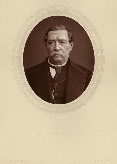 Magdalan lordi Napier tekijältä English Photographer