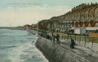 Lower Parade, East Cliff, Ramsgate. Postikortti lähetetty 1913. tekijältä English Photographer