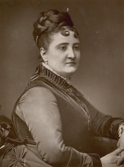 Mademoiselle Carlotta Patti tekijältä English Photographer