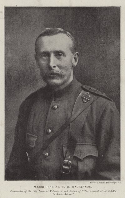 Kenraalimajuri W H Mackinnon, kaupungin Imperial Volunteersin komentaja ja Etelä-Afrikan CIV-lehden kirjoittaja tekijältä English Photographer