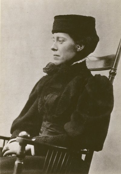 Mary Kingsley, muotokuva, istuu, hattu päässä (m/w kuva) tekijältä English Photographer