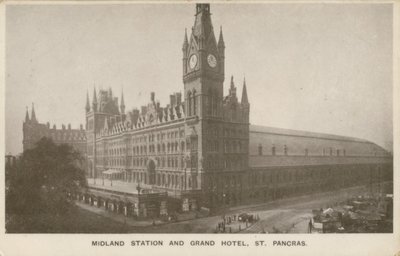Midlandin asema ja Grand Hotel, St Pancras, Lontoo tekijältä English Photographer