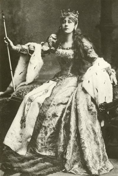 Miss Violet Vanbrugh hahmona Anne Boleyn (syväpaino) tekijältä English Photographer