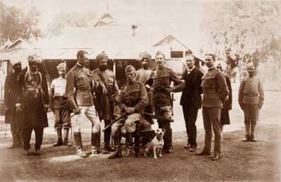 Narrain Sing, Hassan Ali, majuri Hamilton D. Taylor, Ram Singh, Mohamad Khan, HSR Sir Fred, eversti P. Carew, noin 1886. tekijältä English Photographer