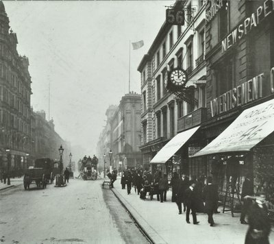 New Oxford Street: katso länteen Bloomsbury Waylla, 1890 tekijältä English Photographer