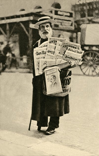 Sanomalehtien myyjä (m/w kuva) tekijältä English Photographer
