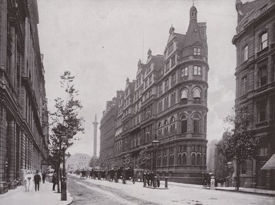 Northumberland Avenue Constitutional Clubin kanssa tekijältä English Photographer