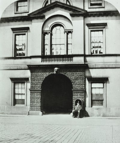Northumberland House, Charing Cross, Westminster LB: sisäpiha, 1880 tekijältä English Photographer