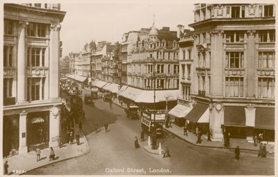 Oxford Street tekijältä English Photographer