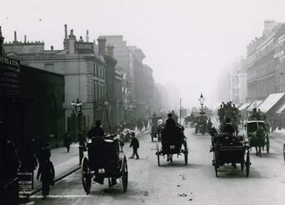 Oxford Street, Lontoo; katsoen länteen tekijältä English Photographer