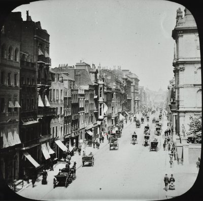 Pall Mall, Westminster LB: katso itään Marlborough Roadilta, 1895 tekijältä English Photographer
