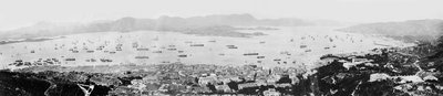 Panoraama Hongkongin satamasta, n. 1878 tekijältä English Photographer