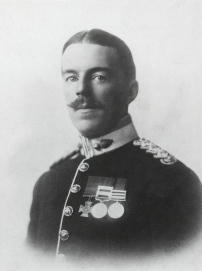 Kapteeni Herbert Augustine Carter VC:n muotokuva, 1903 tekijältä English Photographer