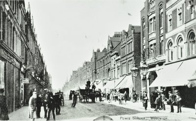 Powis Street, Woolwich: yleiskuva, 1890 tekijältä English Photographer