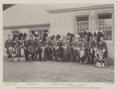 Walesin prinssi esitteli värit Gordon Highlandersille Braikleyssä, lähellä Balmoralia, 18. syyskuuta tekijältä English Photographer