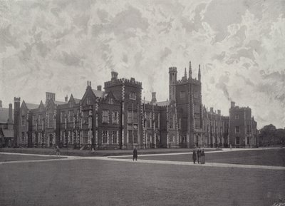 Queens College, Belfast tekijältä English Photographer
