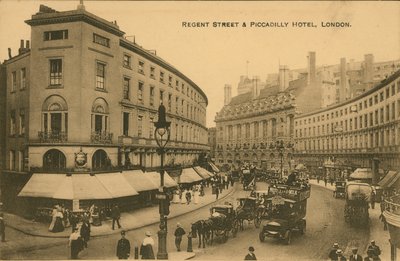 Regent Street ja Piccadilly Hotel, Lontoo tekijältä English Photographer