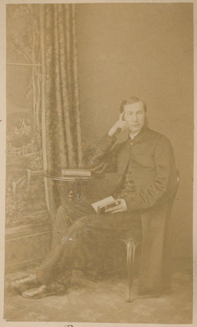 Pastori Munro tekijältä English Photographer