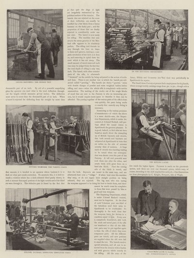Kiväärien valmistus Britannian armeijalle tekijältä English Photographer