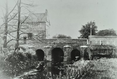 Roe Bridge, Mitcham Lane, 1897 tekijältä English Photographer