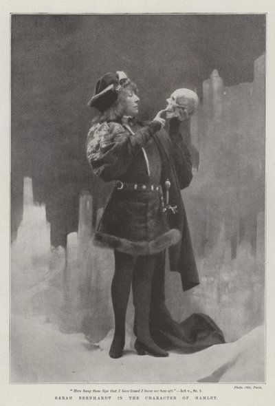 Sarah Bernhardt Hamletin hahmossa tekijältä English Photographer