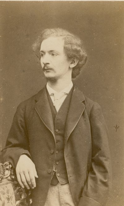 Swinburne tekijältä English Photographer