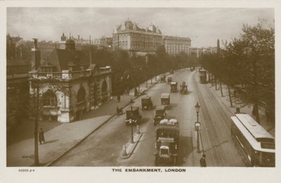 The Embankment, Lontoo tekijältä English Photographer