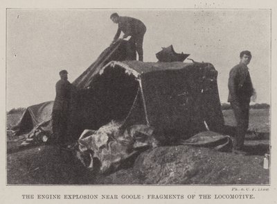 Moottorin räjähdys lähellä Goolea, Fragments of the Veturi tekijältä English Photographer