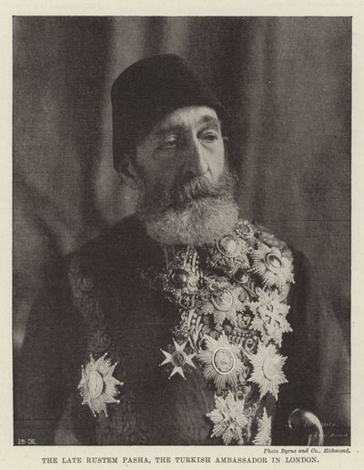 Edesmennyt Rustem Pasha, Turkin Lontoon-suurlähettiläs tekijältä English Photographer