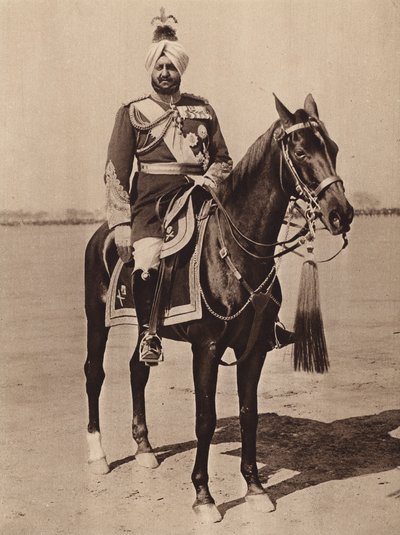 Patialan maharadja (s/w-kuva) tekijältä English Photographer