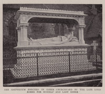 Mausoleumi, jonka edesmennyt lordi Esher pystytti Esherin kirkkopihalle itselleen ja Lady Esherille tekijältä English Photographer