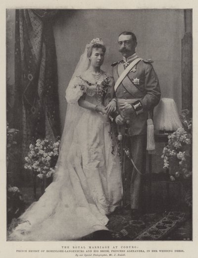 Kuninkaallinen häät Coburgissa, Hohenlohe-Langenburgin prinssi Ernest ja hänen morsiamensa, prinsessa Alexandra hääpuvussaan tekijältä English Photographer