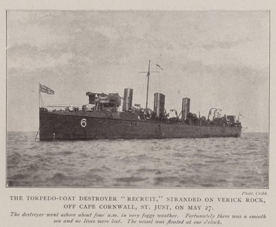 Torpedo-Boat Destroyer Recruit, juuttunut Veric Rockiin, Cape Cornwallin edustalla, St Justissa, 27. toukokuuta tekijältä English Photographer