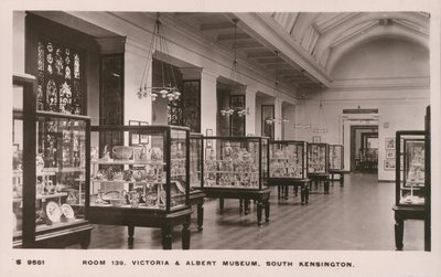 Victoria and Albert Museum, South Kensington, Lontoo tekijältä English Photographer