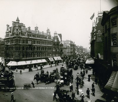 Tottenham Court Road Lontoon Oxford Streetiltä tekijältä English Photographer