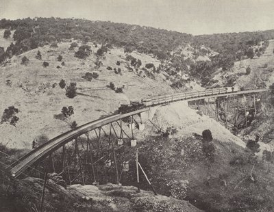 Viadukti Adelaiden ja Melbourneen rautatien varrella tekijältä English Photographer