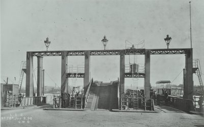 Näkymä Woolwich Ferrylle, 1896 tekijältä English Photographer