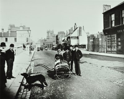 Wandsworth High Street: katsot länteen, 1890 tekijältä English Photographer