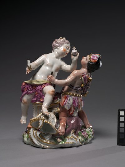 Eurooppa ja Amerikka, valmistaja Chelsea Porcelain Factory, noin 1760 tekijältä English School